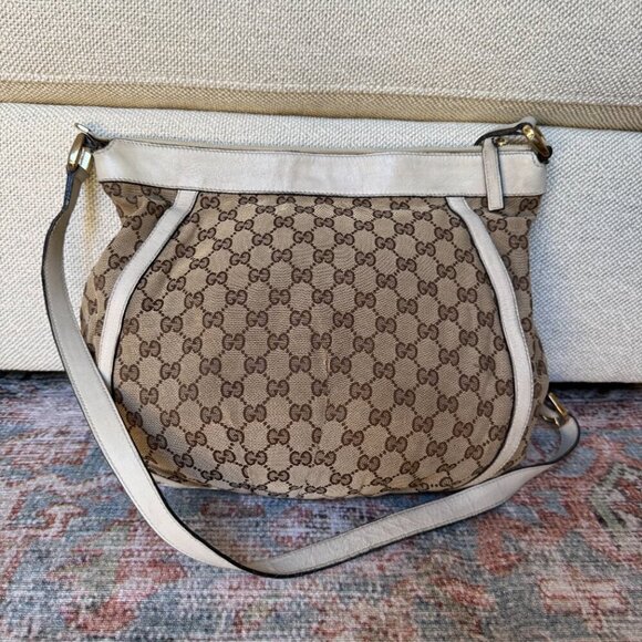 GUCCI GG Canvas Crossbody Abbey Bag - Picture 2 of 14